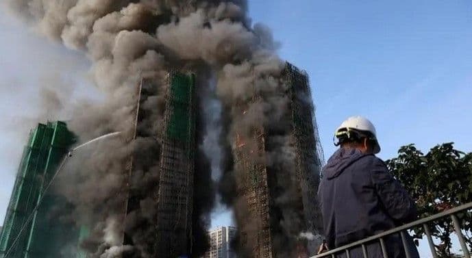 Korban Tewas Akibat Kebakaran Apartemen di Hong Kong Bertambah Jadi 44 Orang