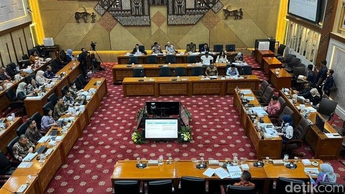 DPR Dorong Aturan Nasional untuk Hentikan Perdagangan Daging Anjing dan Kucing