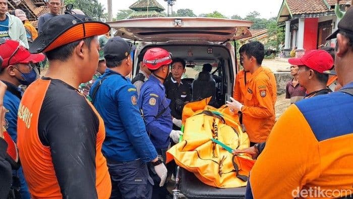 Mahasiswa KKN UIN Walisongo Hanyut di Kendal, 5 Korban