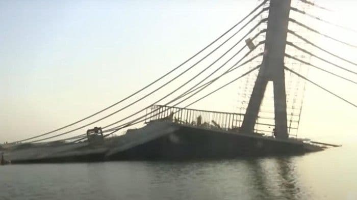 Jembatan Ambruk di India, 20 Orang Tewas: Pemerintah Janji Usut Tuntas