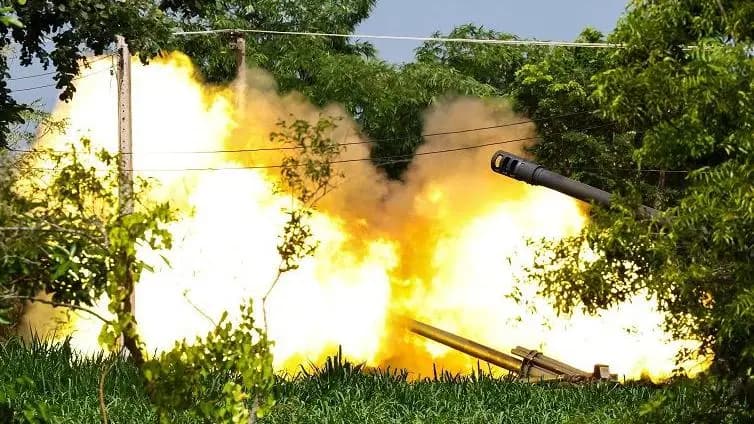 Thailand dan Kamboja Terlibat Bentrokan Bersenjata di Perbatasan: Ketegangan Meningkat