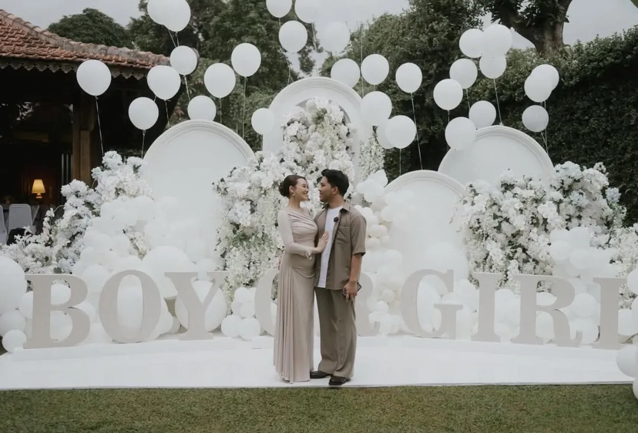 Aaliyah Massaid dan Thariq Halilintar Umumkan Jenis Kelamin Anak Pertama Mereka